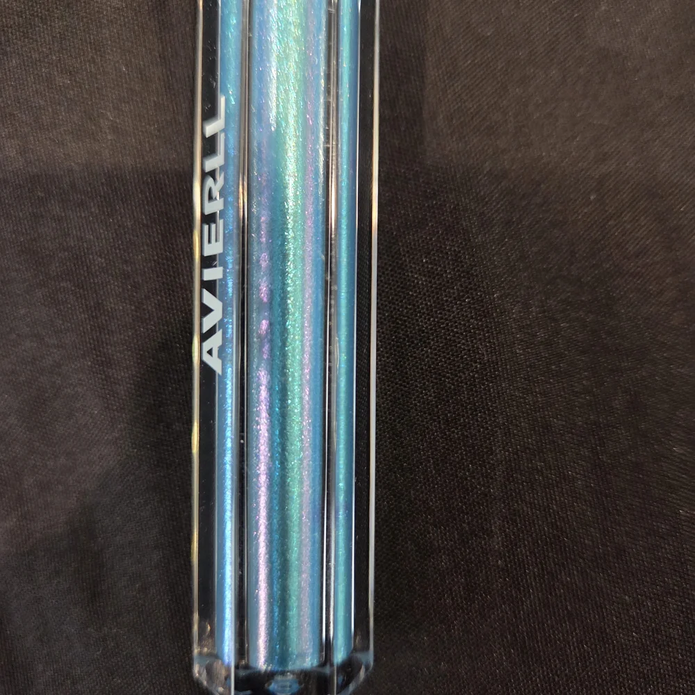 Vibrant Blue Glittet Lip Gloss